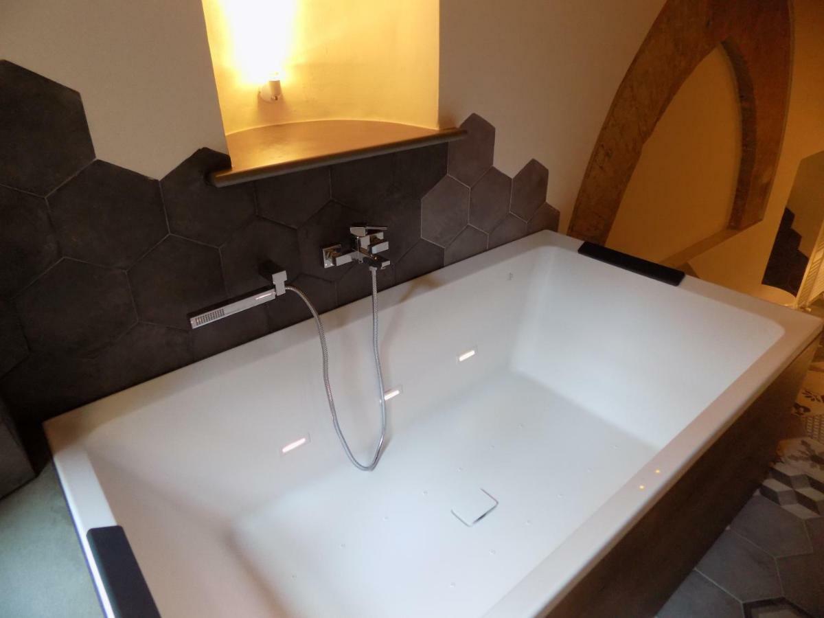 Luxury Suite Apartment Angiolieri Siena Exterior foto